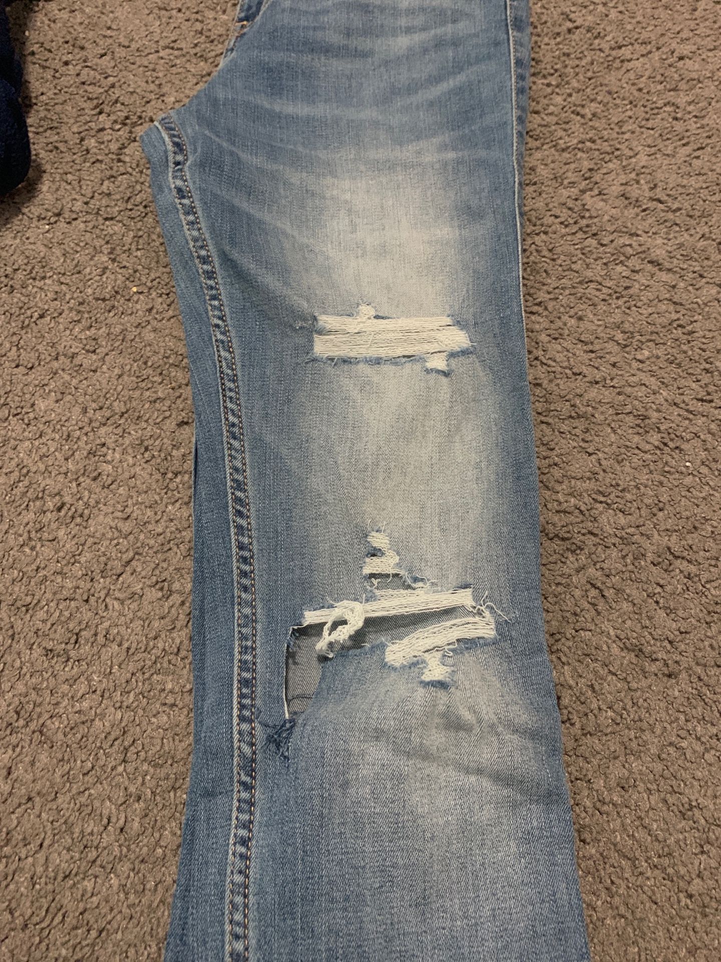 Hollister High Rise Jeans size 7s