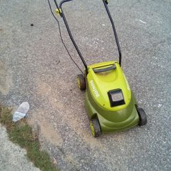 Sunco Electric Lawnmower Green