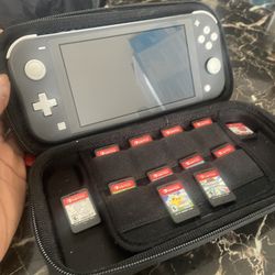 Nintendo Switch Lite 