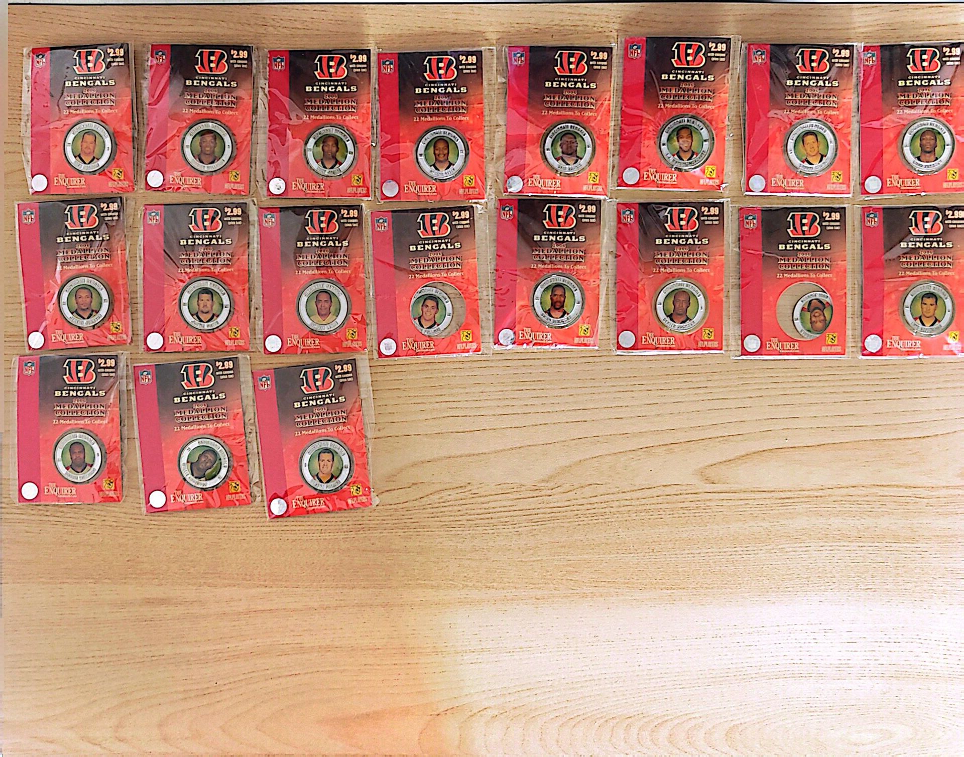 19/22 Set 2006 Cincinnati Bengals Medallion Collection Enquirer - NEAR COMPLETE NIP(New In Package)