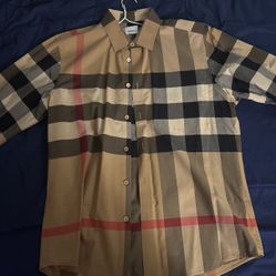 Long sleeve Burberry 