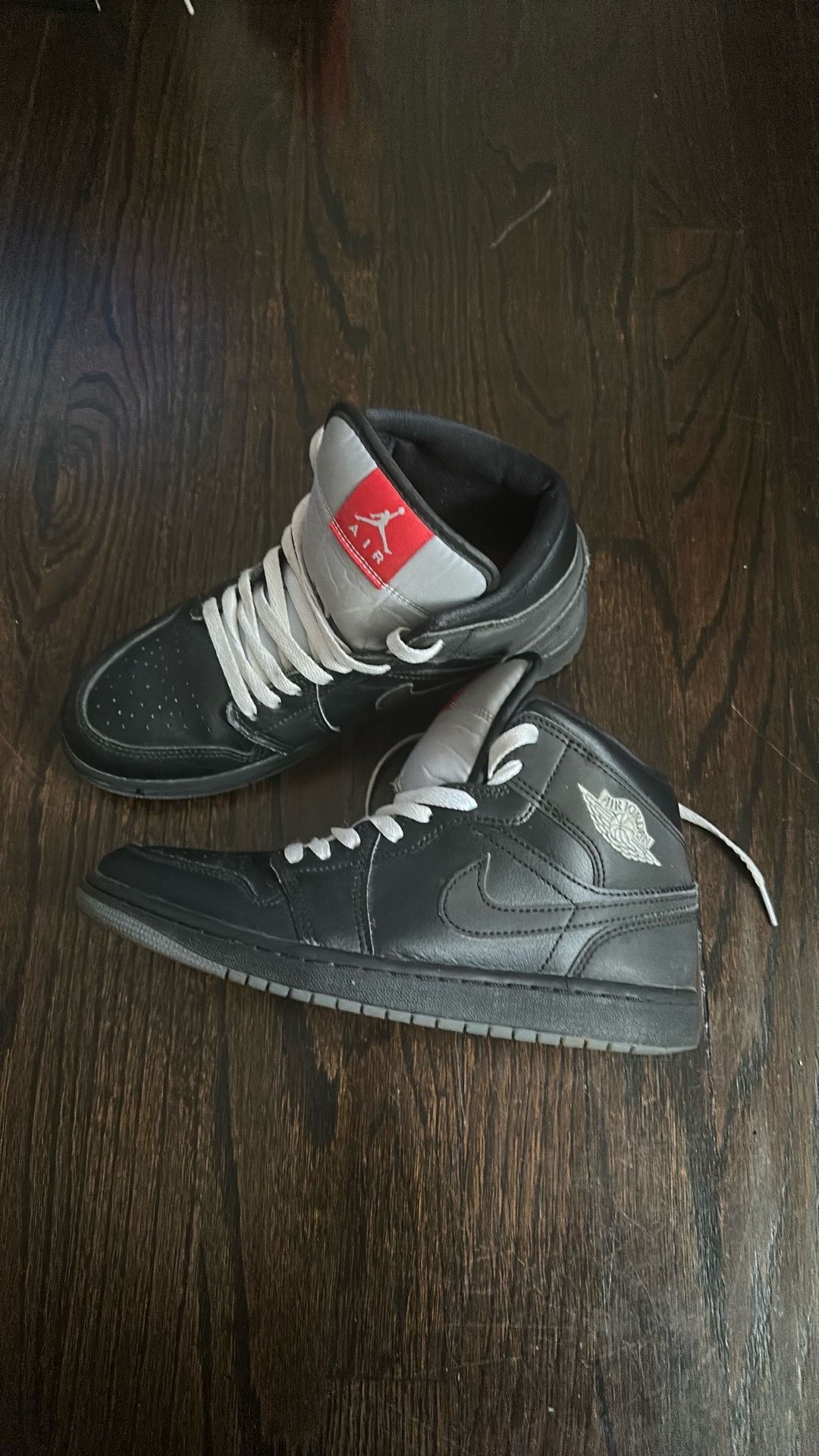 Jordan 1 size 7.5