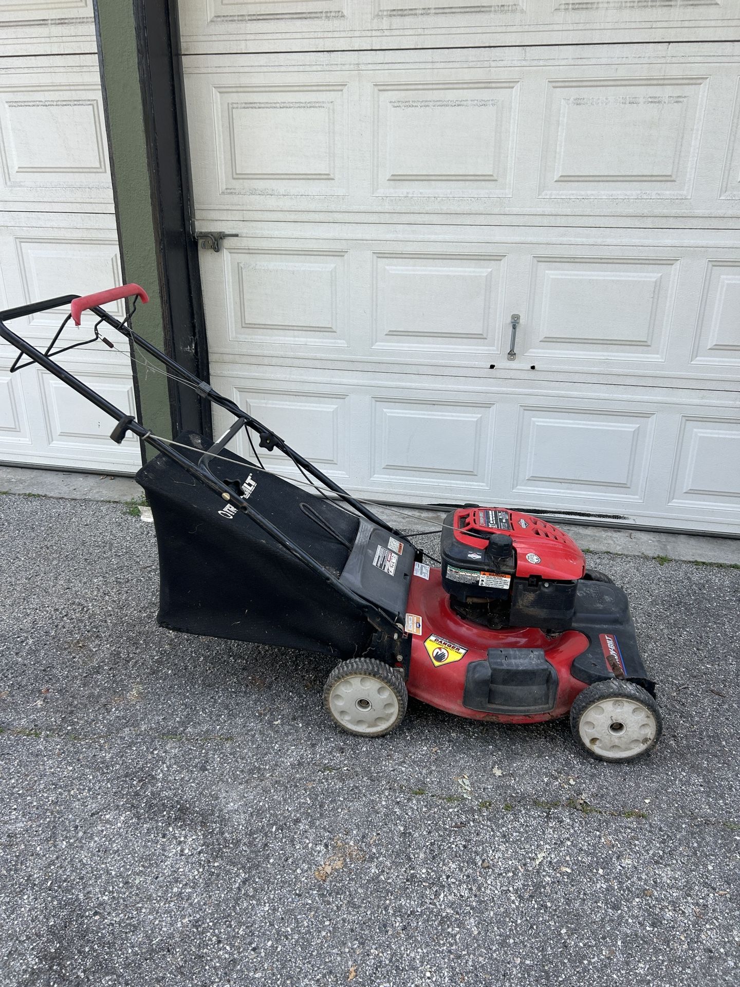 Lawnmower Troy Bilt