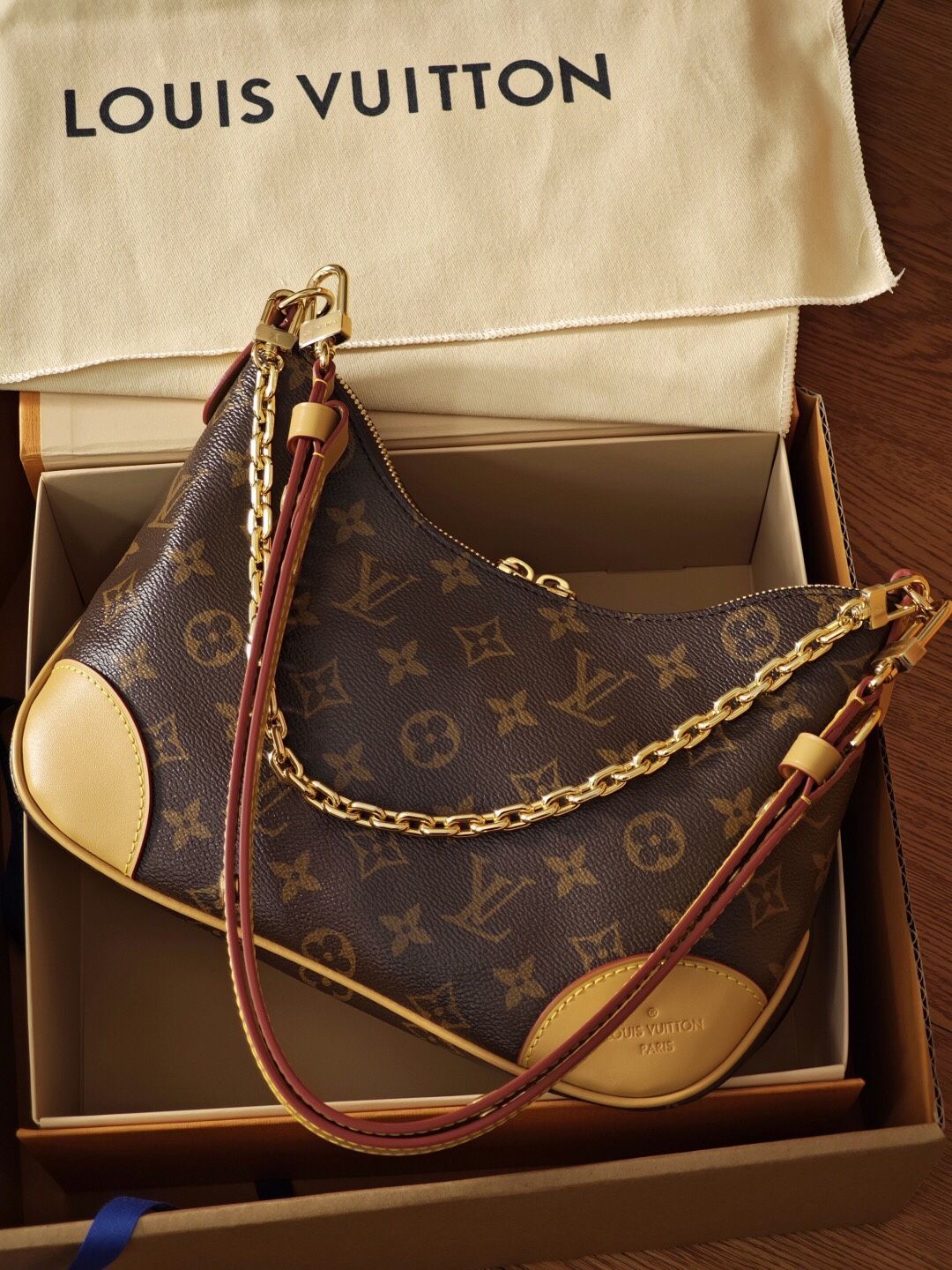 women's luxury 𝐥𝐨𝐮𝐢𝐬 𝐯𝐮𝐢𝐭𝐭𝐨𝐧 bag 400