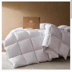 Pacific Coast Goose Feather Comforter