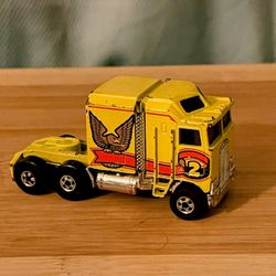 Vintage 1982 Hot Wheels Thunder Roller Yellow 1:64 Die Cast