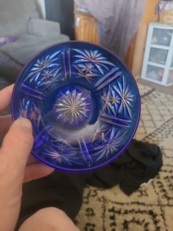 Vintage 1970s cobalt blue cut to clear crystal glass bowl 2.5" height approx 5 across...no chips ding cracks mint cond