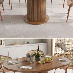 Dining table with 4 chair  Pick up from front the door