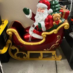 Light Up Santa Sleigh With 3 Reindeers