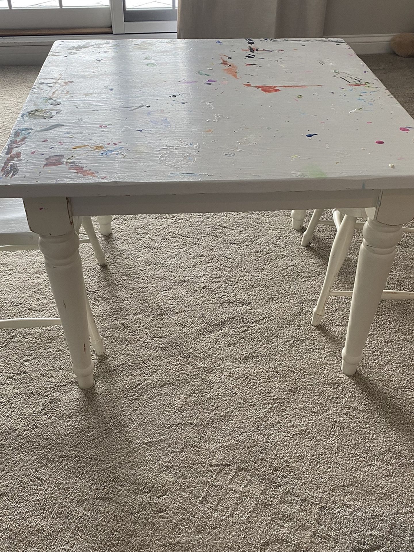 Pottery barn Kids Art Table And 2 Chairs
