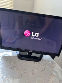 LG 24” TV