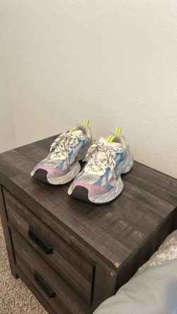 Balensiaga 3xls size 10