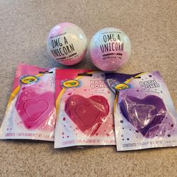 Bundle of 5 Bath Bombs – Fun Fruity & Floral