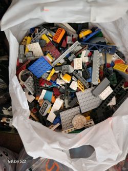 Large Bulk Lot of Mixed LEGO Pieces