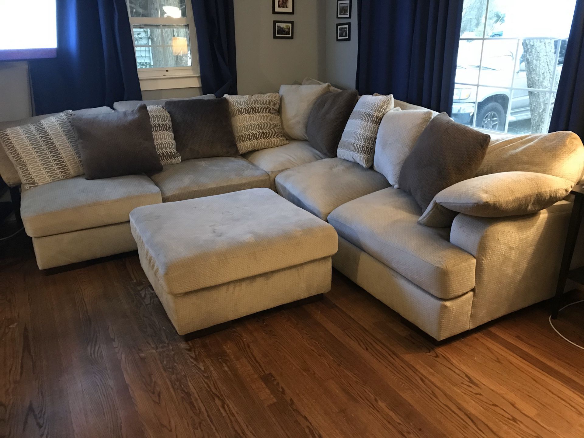 Sectional couch with chaise and ottoman