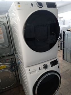 GE stackable front load washer and dryer set - Free delivery