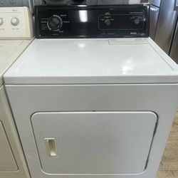 Kenmore 60 Series Heavy Duty Extra Large Capacity Natural Gas Dryer In Excellent Working Condition 