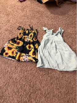 Women and girl 3t clothes