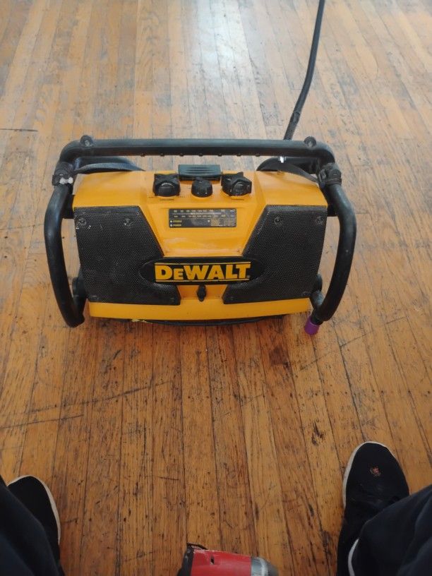 Radio Dewalt