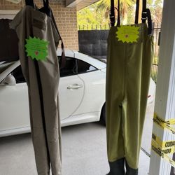 Canela’s Waders