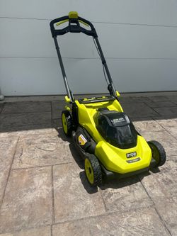 Ryobi Lawnmower With Battery and Charger