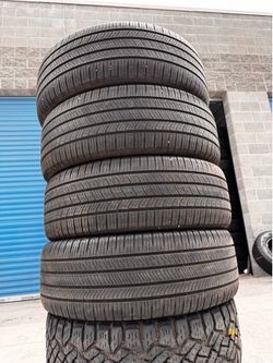 275/50R20 Pirelli