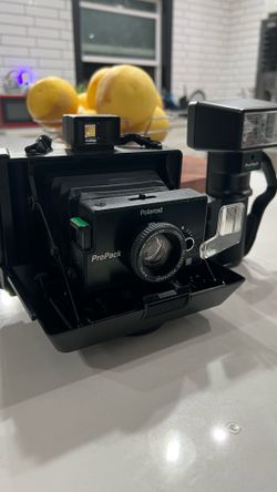 Vintage Polaroid Pro-Pack instant Film Camera photography classic -