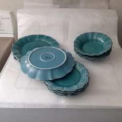 Pioneer Woman Blue-teal Plate Set, Full Set Of 3 Plus Extra Plate And Salad Plate, Donner Plates