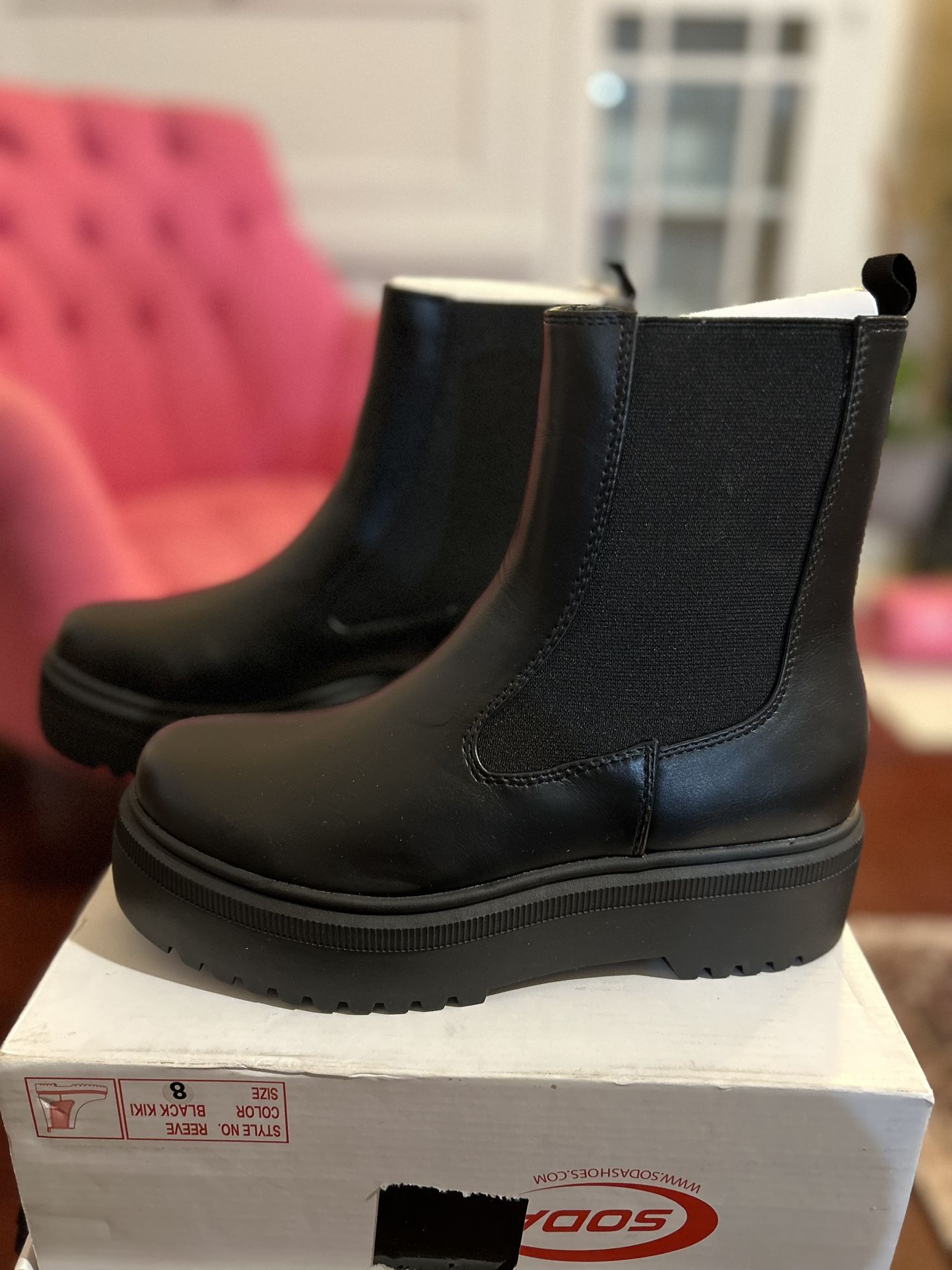 Women’s Rain Boots 
