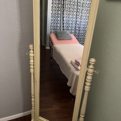 Vintage Mirror 
