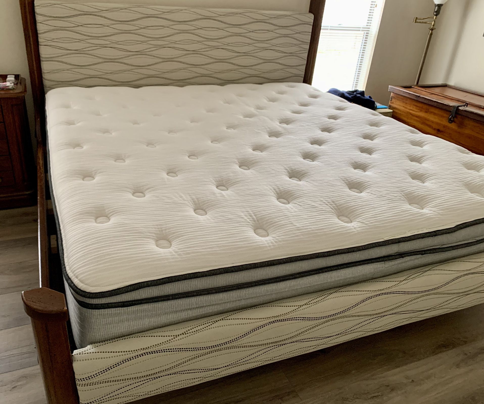 Beautyrest King Mattress for Sale in San Antonio, TX OfferUp