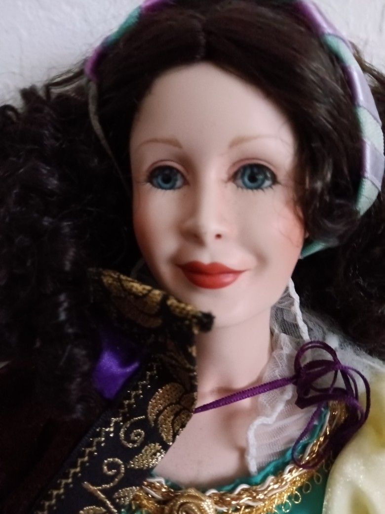 Disney Snow White Doll , Fairy Tale Princess Collection