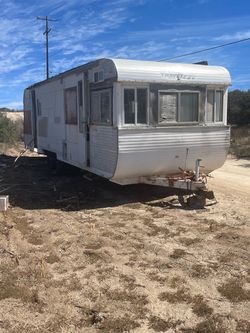 1969 Vintage Traveleze Travel Trailer