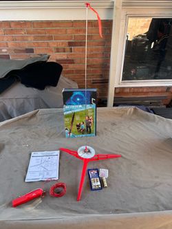 Estes Porta-Pad II Launch Pad + B6-4 Engines Bundle