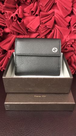 Gucci wallet with box new
