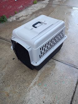 Large pet crate