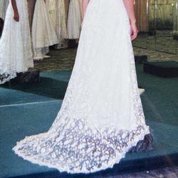 Wedding Dress & Veil  - Lace & Beaded  Size 12