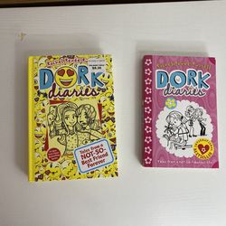 Dork Diaries Book Set - Yellow and Pink Covers