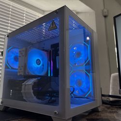 Gaming PC Ryzen 5 9600X 32GB RAM 9070XT 2TB SSD 3TB HHD