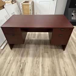 60x30 Desk Free (Pick Up)
