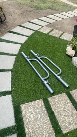 Set of two exercises bar excellent condition very clean