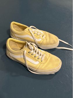 Yellow vans off the wall women’s size 6.5