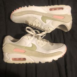 Nike Air Max 90 Womans 10