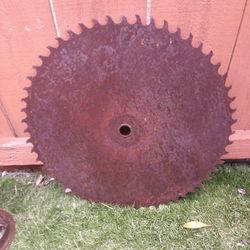 VINTAGE SAW MILL BLADE