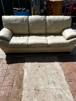 Leather couch $100
