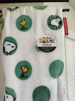 Snoopy Throw