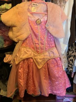 Sleeping beauty costume