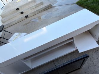 White Tv Stand