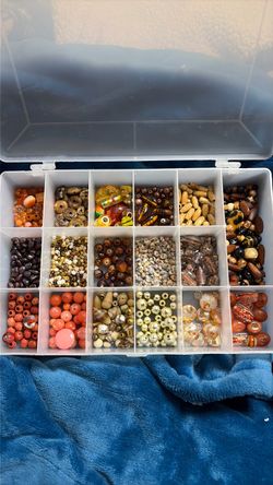 Bead Container