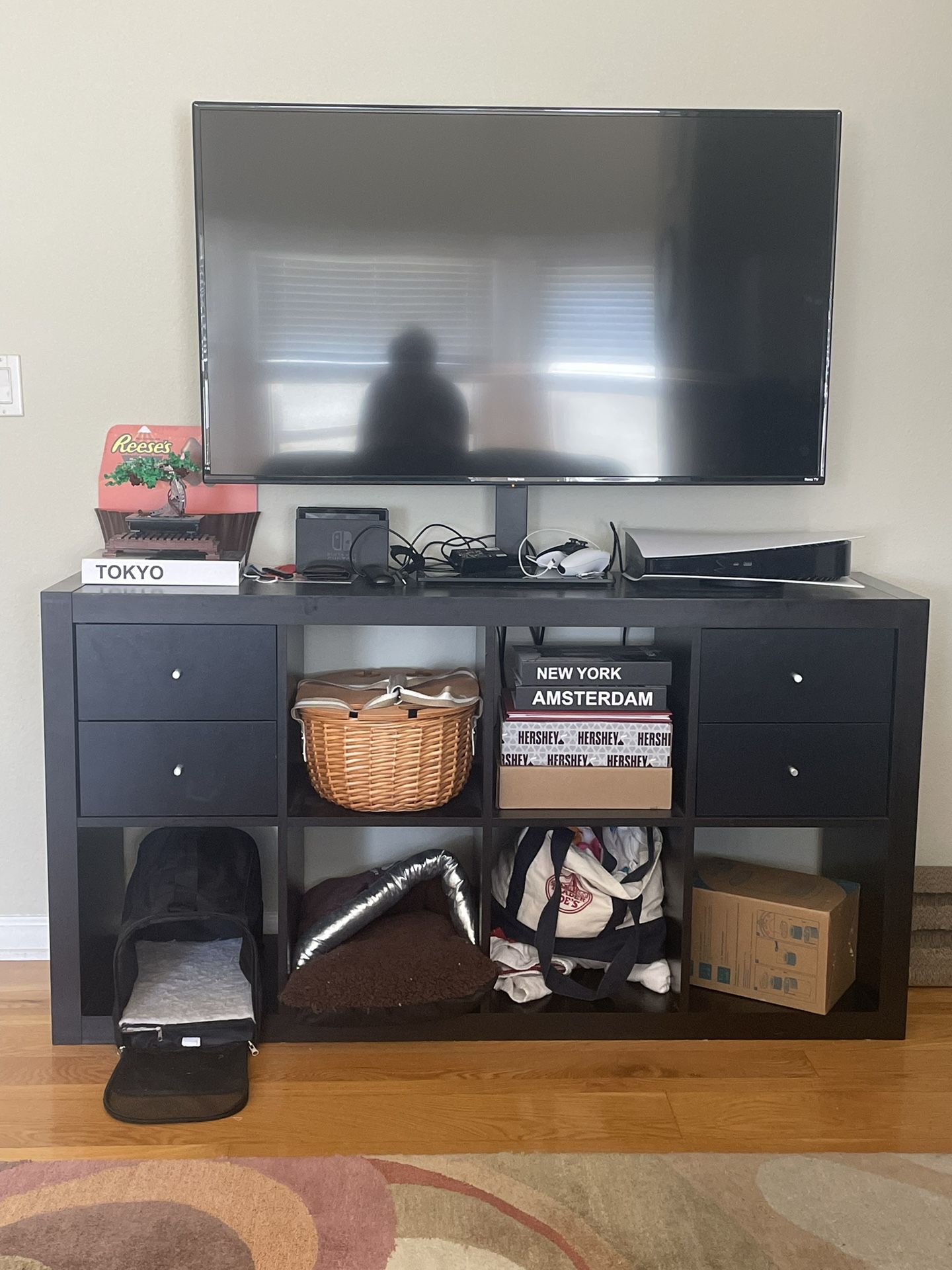 Black TV Stand